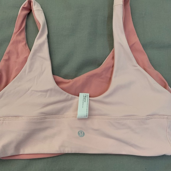 lulu bra brand new WOT - Picture 4 of 6
